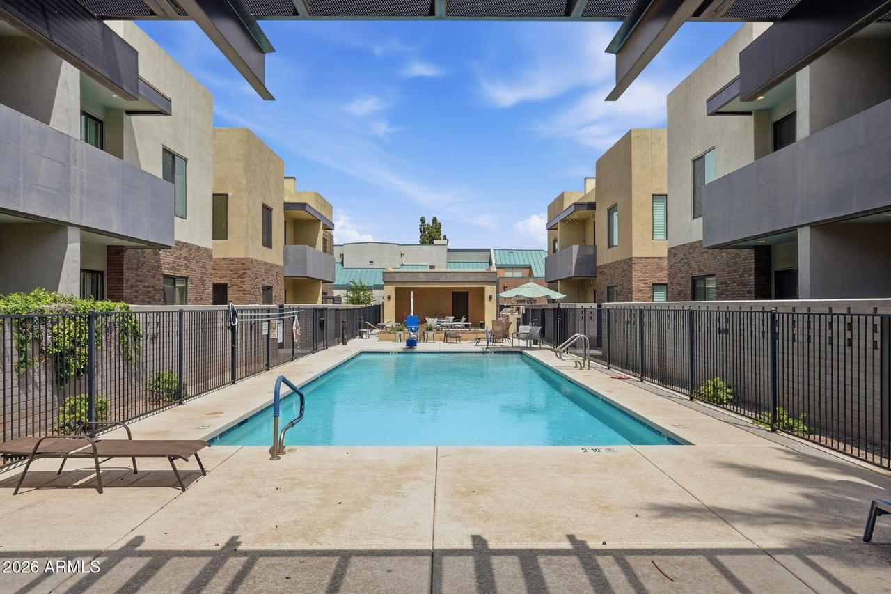 901 S Smith Rd. #1038, Tempe, AZ 85281