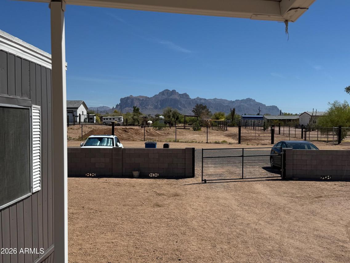 1922 N Desert View Dr. #-, Apache Junction, AZ 85120