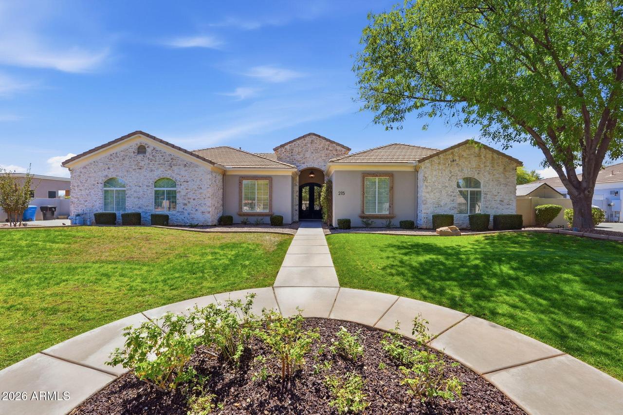 215 S Parkcrest St., Gilbert, AZ 85296