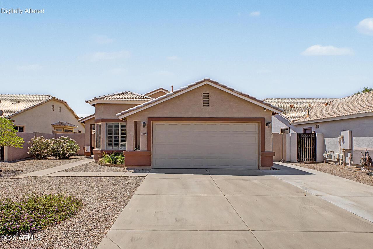 3239 E Woodside Way, Gilbert, AZ 85297