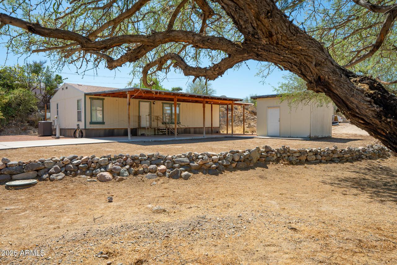 19725 E Squaw Valley Dr., Black Canyon City, AZ 85324