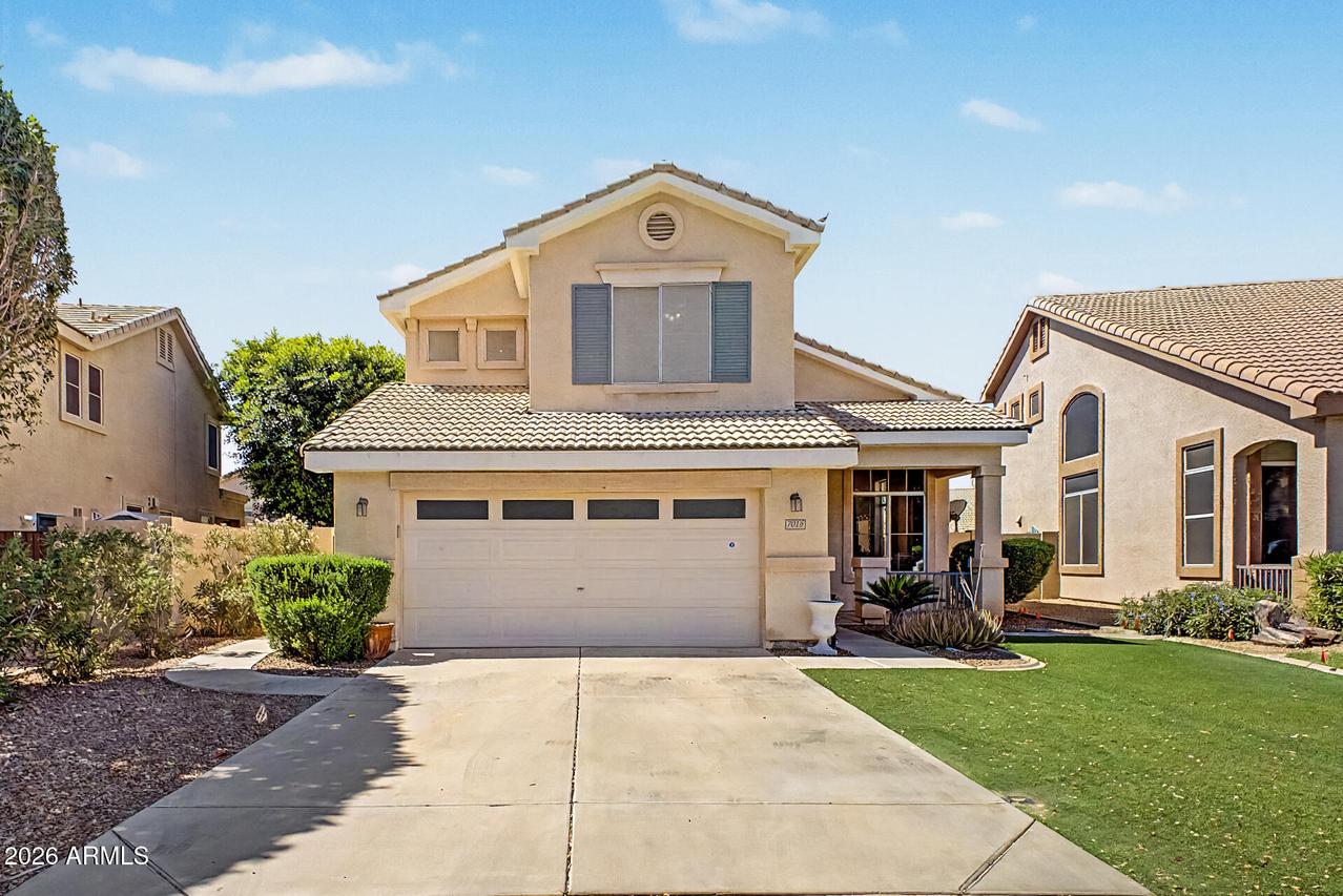 7015 W Blackhawk Dr., Glendale, AZ 85308