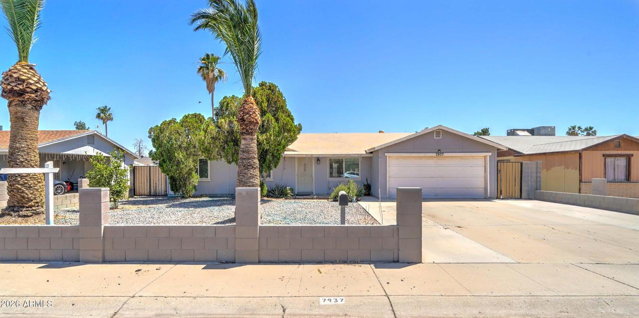 7937 W Meadowbrook Ave., Phoenix, AZ 85033