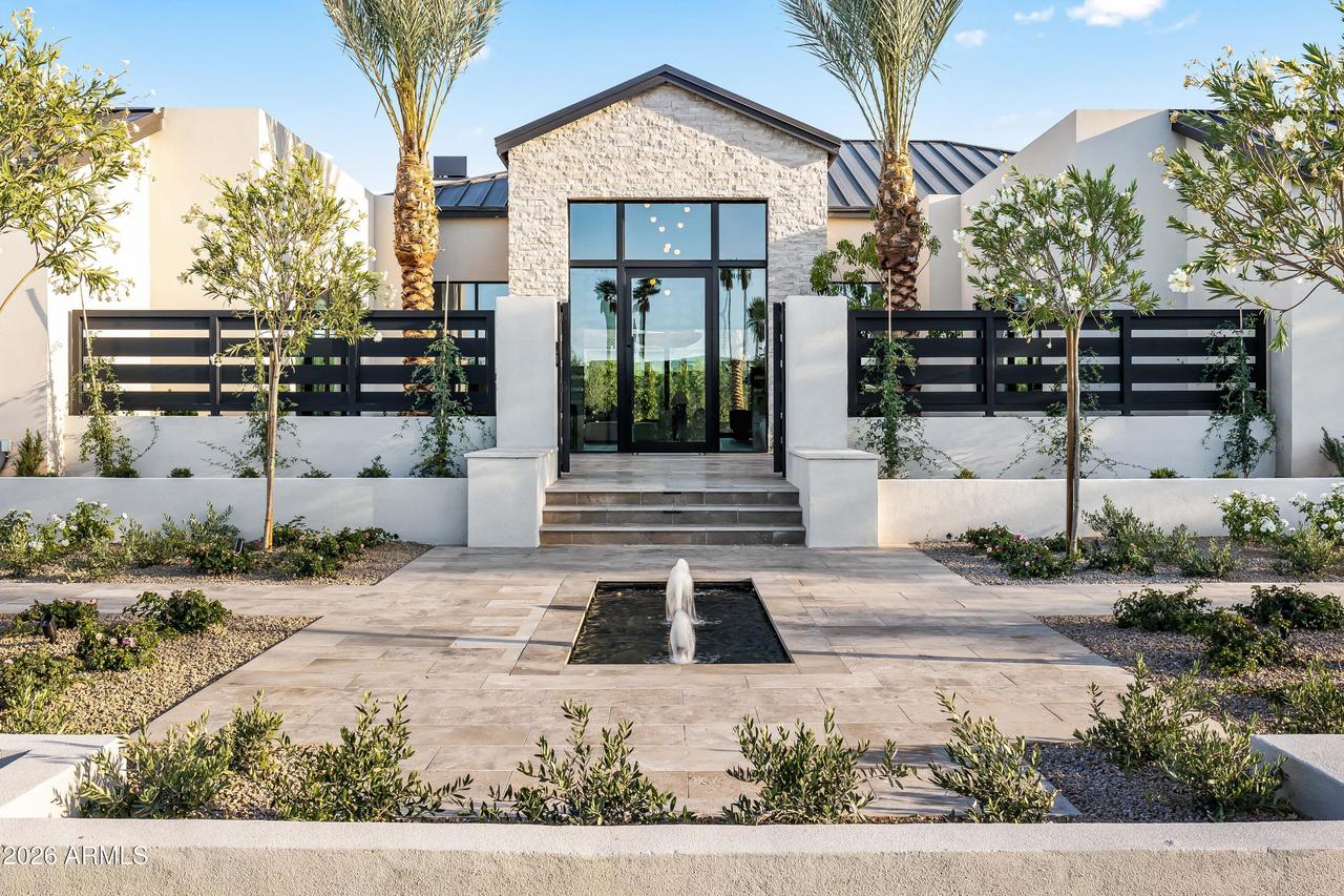 5225 E Mockingbird Ln., Paradise Valley, AZ 85253