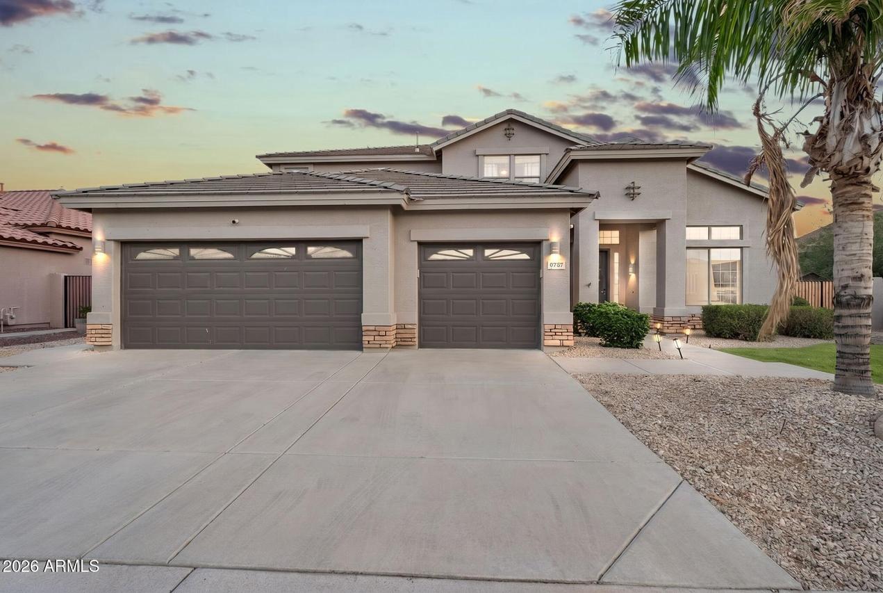 9737 E Lobo Ave., Mesa, AZ 85209