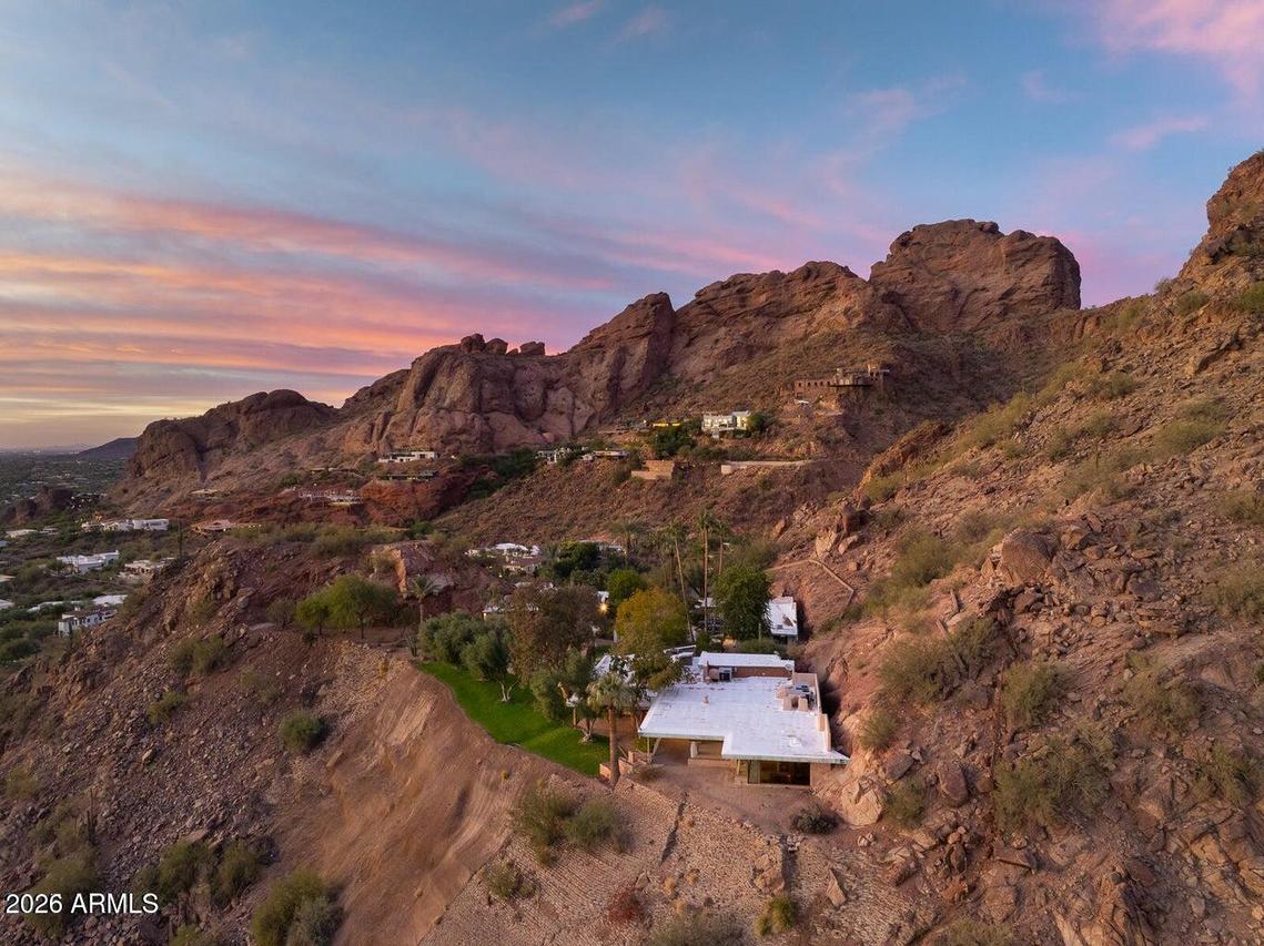 5500 N Dromedary Rd. #V, Phoenix, AZ 85018
