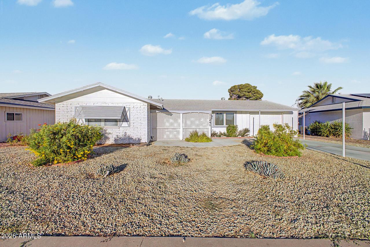 11241 N 111th Ave., Sun City, AZ 85351