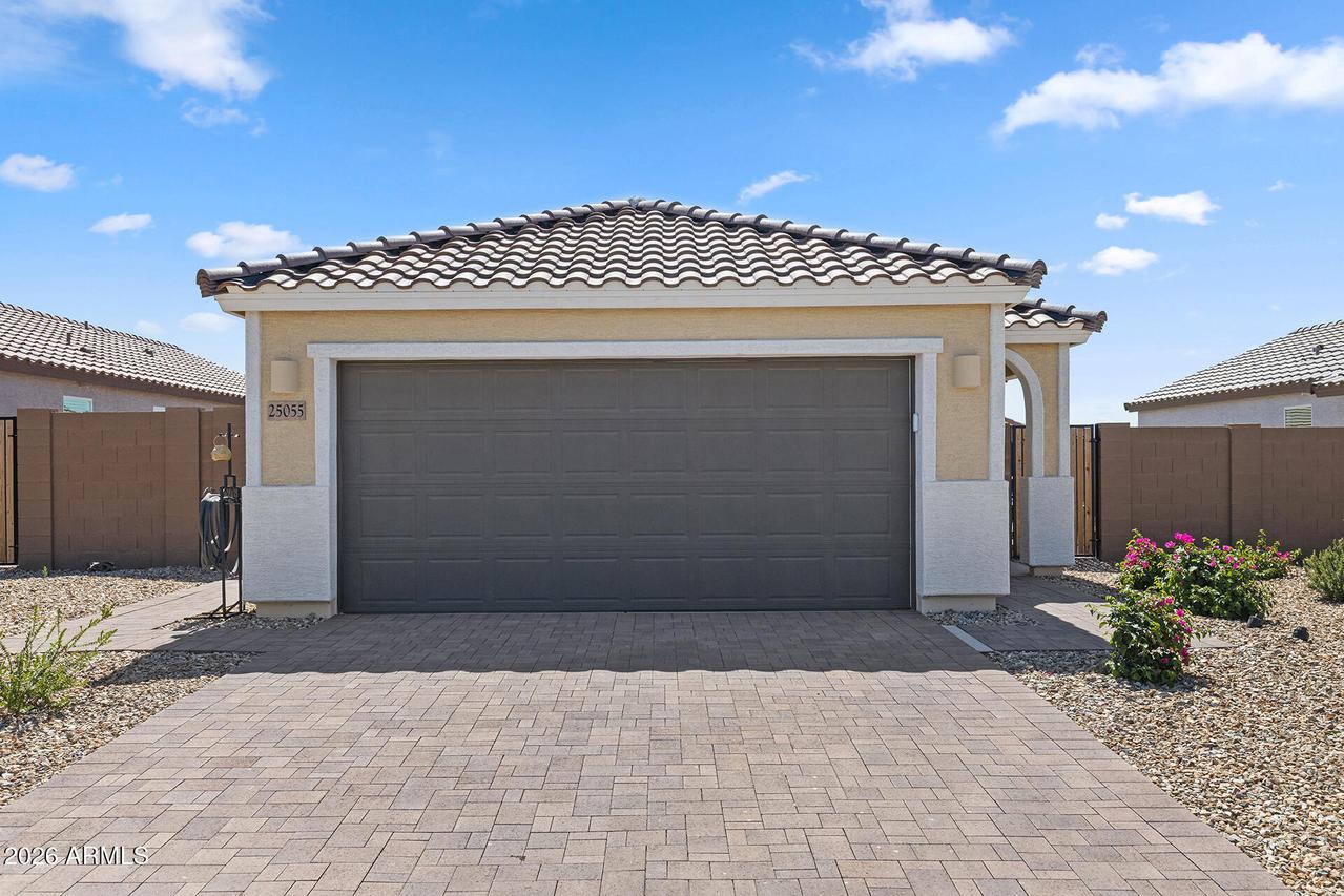 25055 N 174th Ln., Surprise, AZ 85387