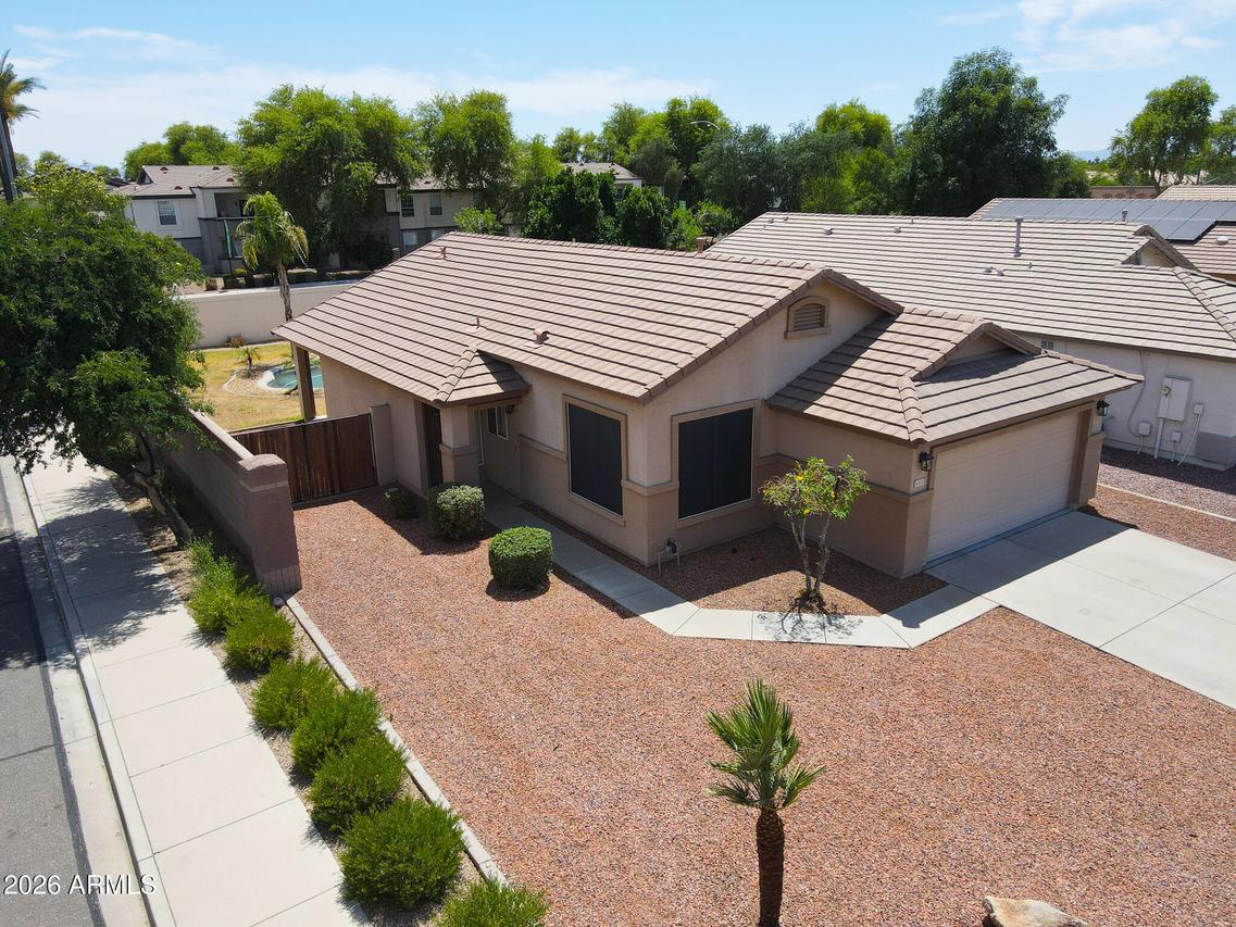 8203 W Tonto Ln., Peoria, AZ 85382