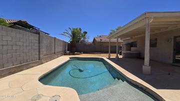 10554 W Louise Dr., Peoria, AZ 85383