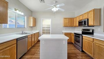 10554 W Louise Dr., Peoria, AZ 85383
