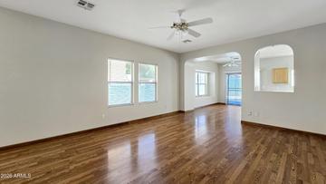 10554 W Louise Dr., Peoria, AZ 85383