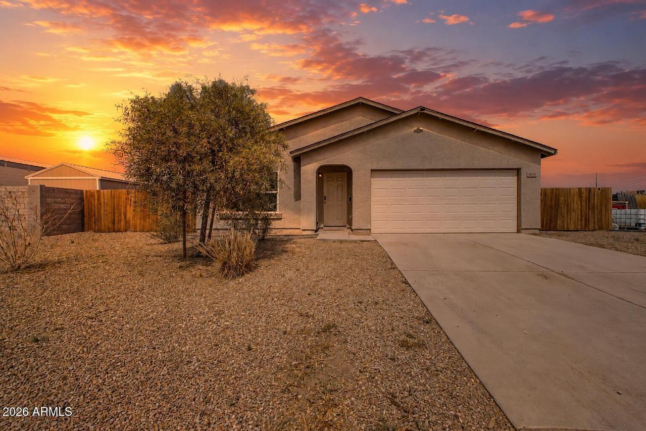 16015 S Naviska Rd., Arizona City, AZ 85123