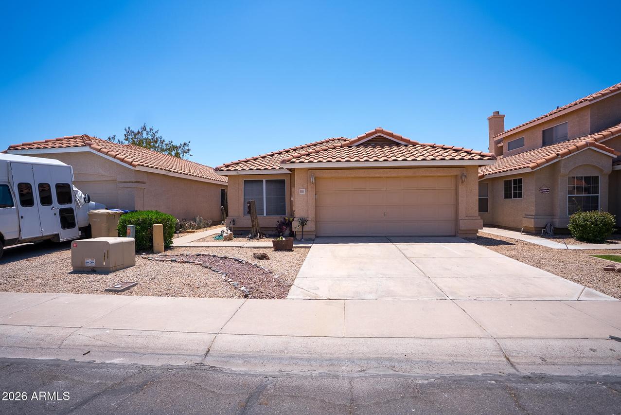 8011 W Laurel Ln., Peoria, AZ 85345