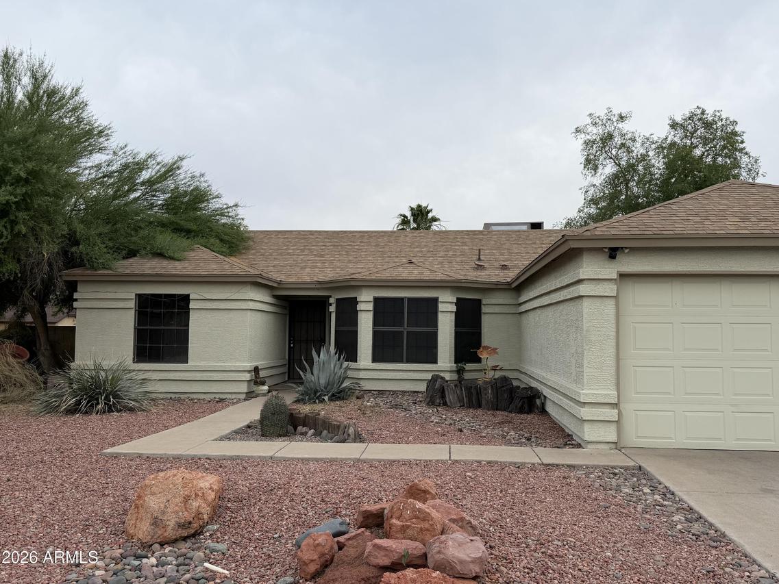 107 W Libby St., Phoenix, AZ 85023