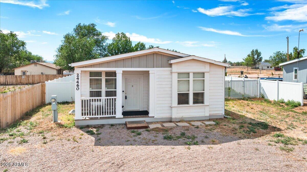 24460 N Marblehead Ave., Paulden, AZ 86334