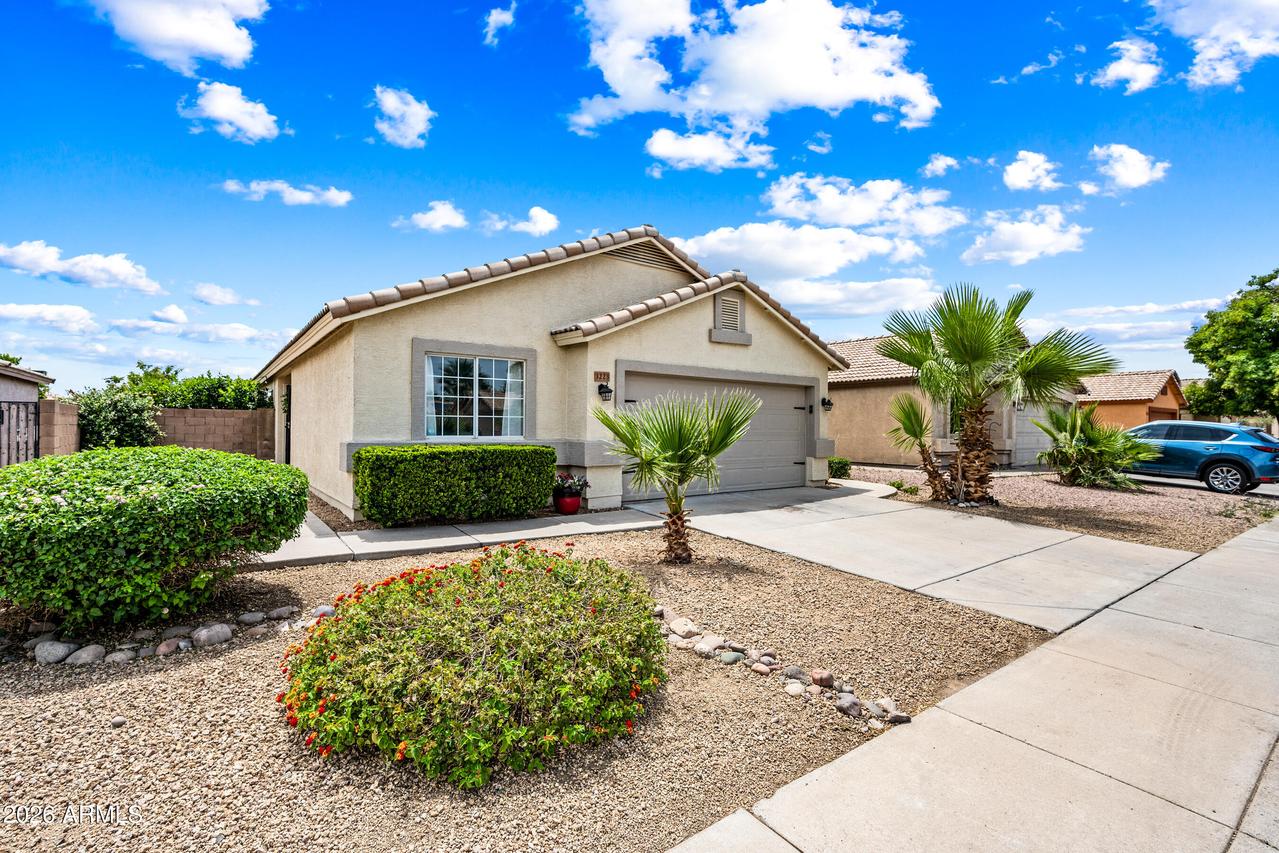 3223 W Salter Dr., Phoenix, AZ 85027