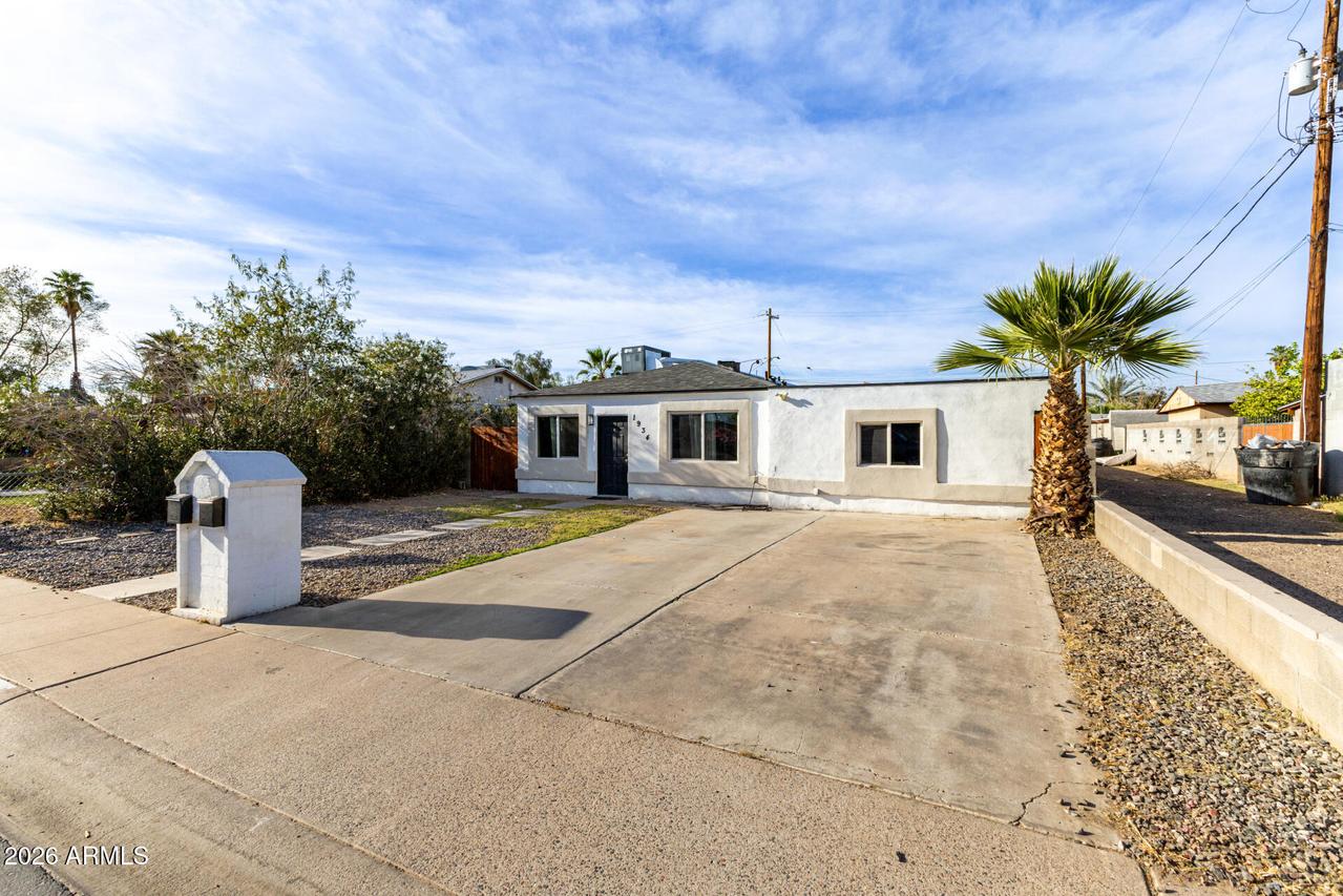 1934 E Monte Vista Rd., Phoenix, AZ 85006