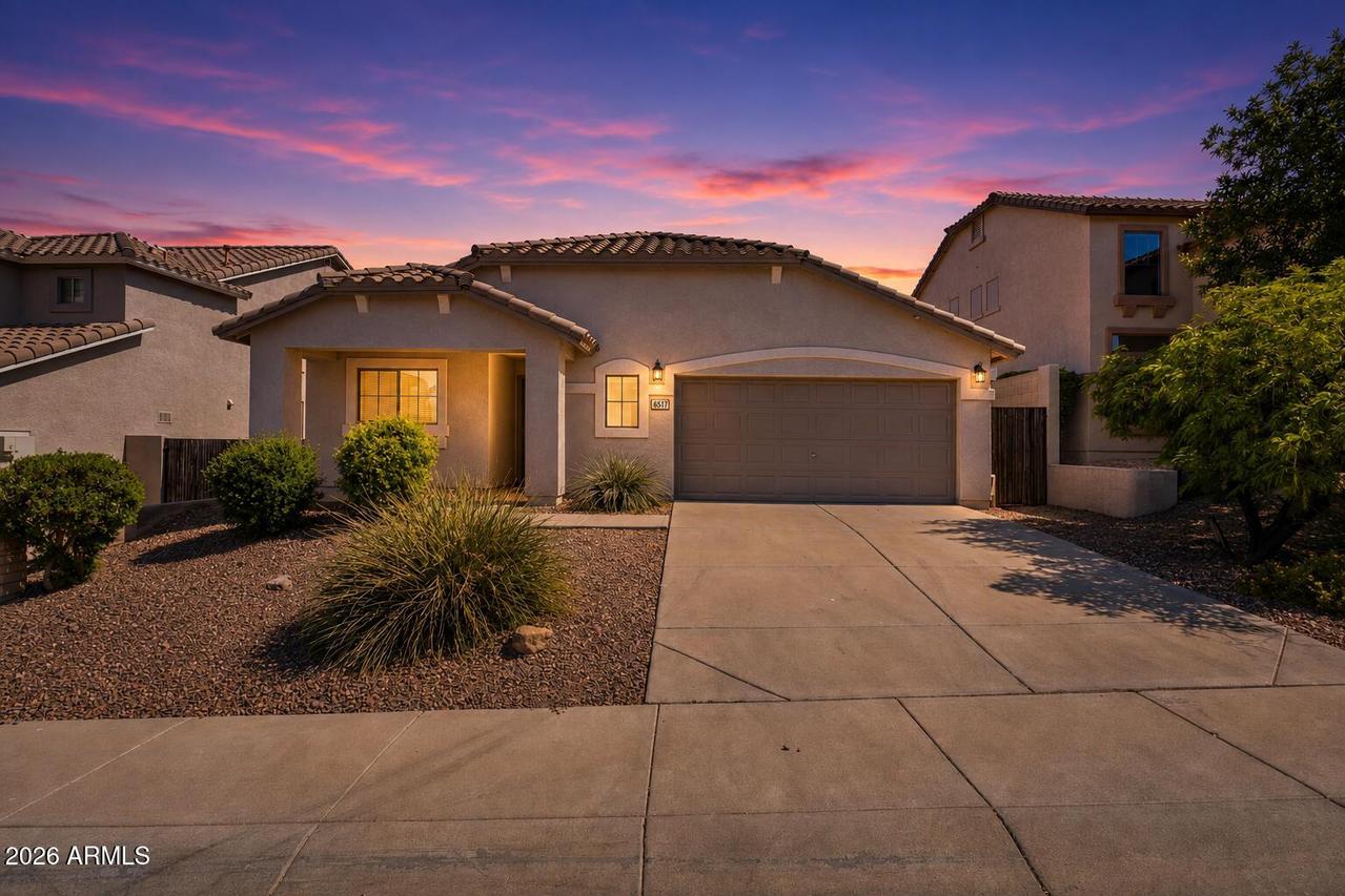 6517 W Yellow Bird Ln., Phoenix, AZ 85083