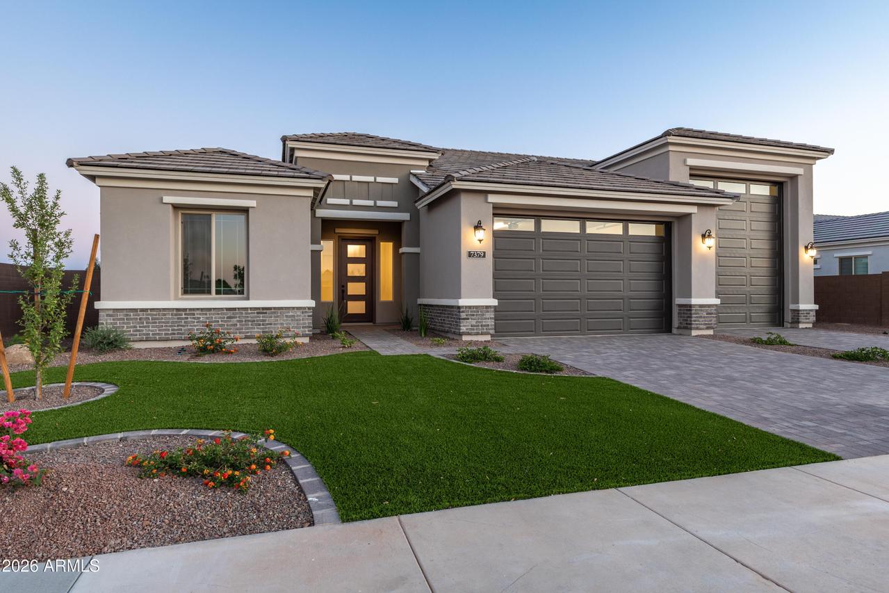 7379 W Lisbon Ln., Peoria, AZ 85381