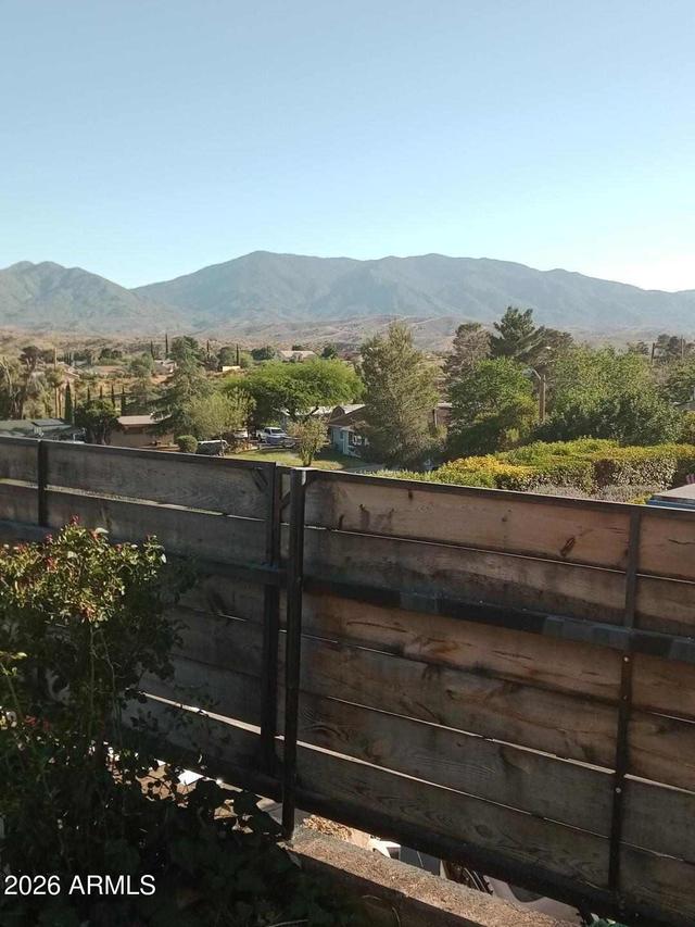 1206 E Vista Cir., Globe, AZ 85501
