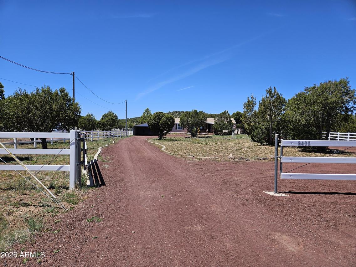 8400 N Red Lake Rd., Williams, AZ 86046