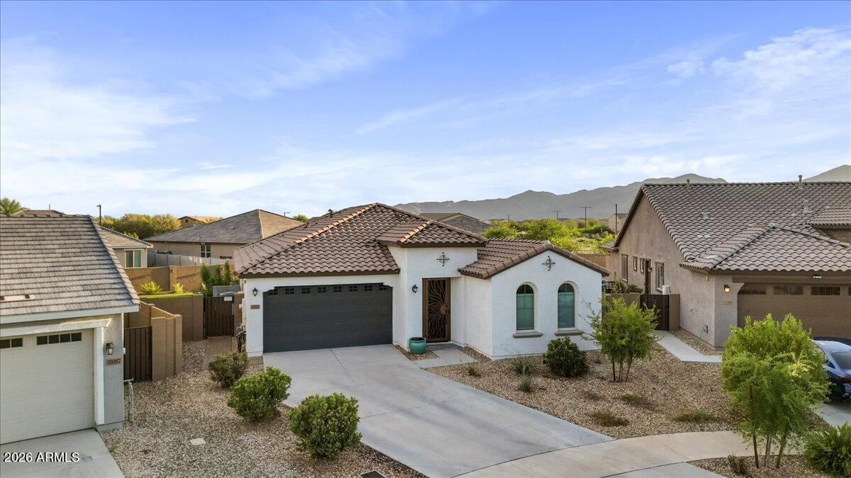 18879 W Cholla St., Surprise, AZ 85388