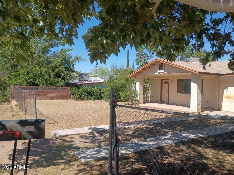 307 N 3rd St., Sierra Vista, AZ 85635