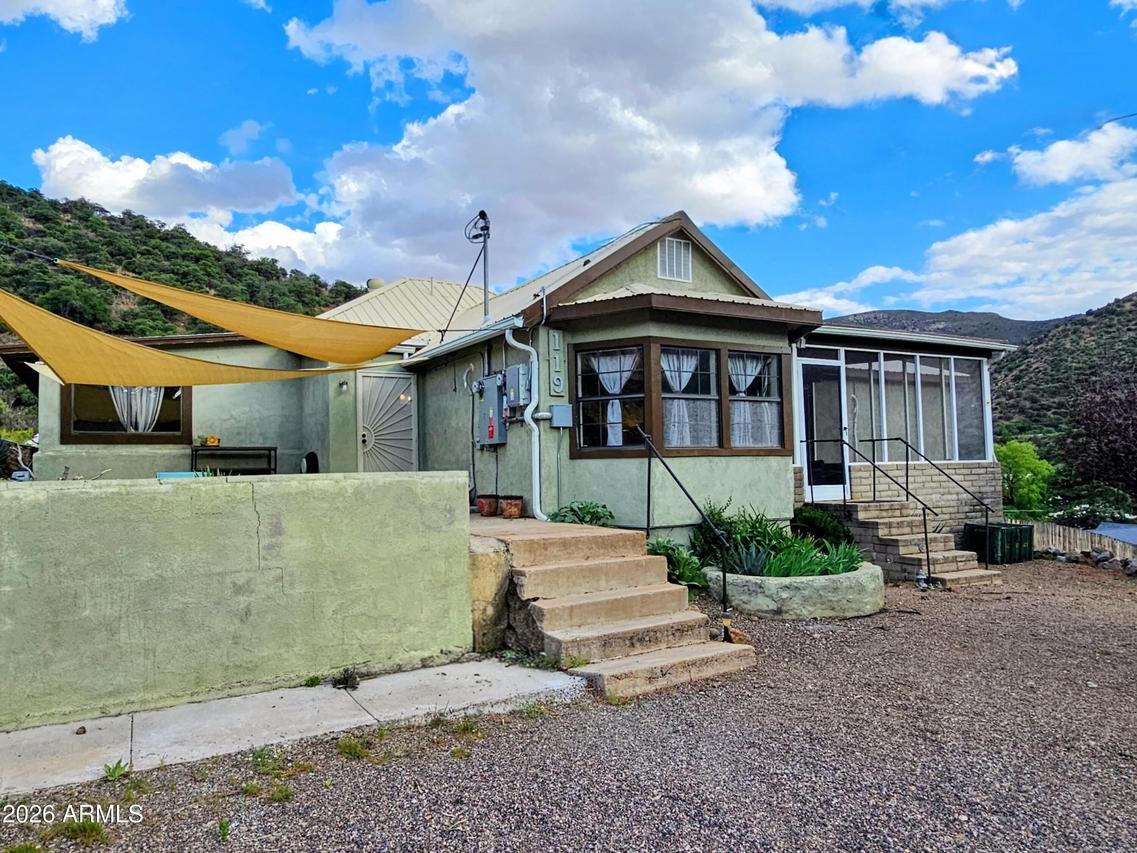 119 Star Ave., Bisbee, AZ 85603