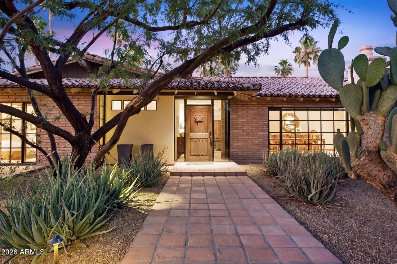 7501 E Palo Verde Dr. #4, Scottsdale, AZ 85250