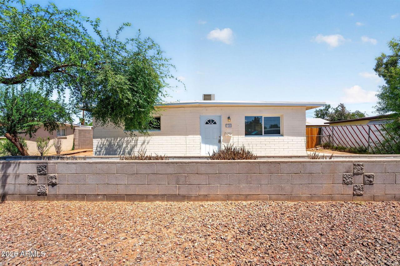 720 W 12th St., Tempe, AZ 85281