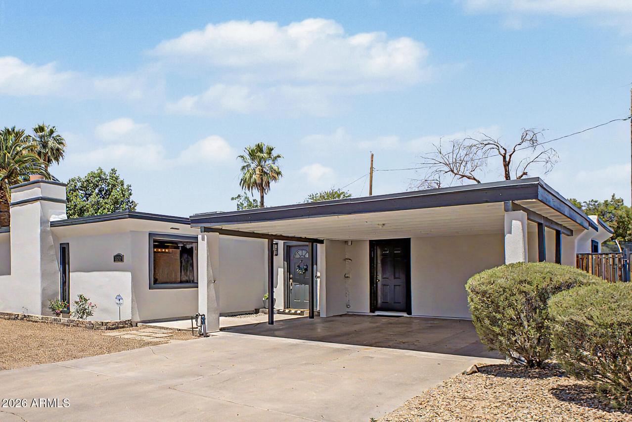 3632 E Sunnyside Dr., Phoenix, AZ 85028