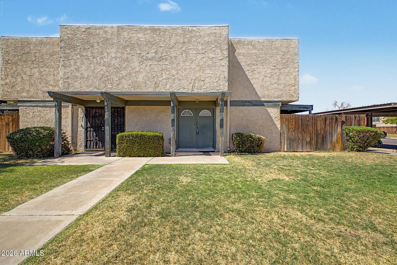 6048 W Golden Ln., Glendale, AZ 85302