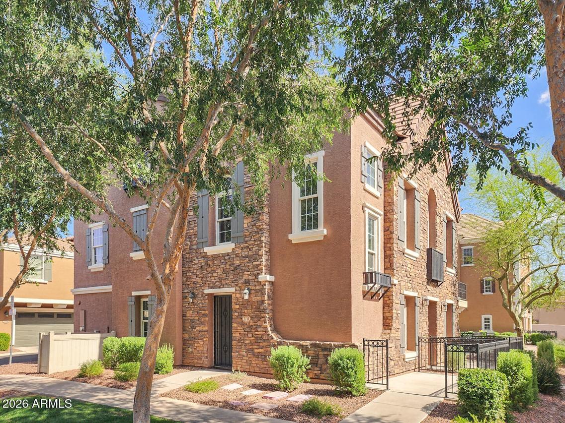 2774 S Balsam Dr., Gilbert, AZ 85295