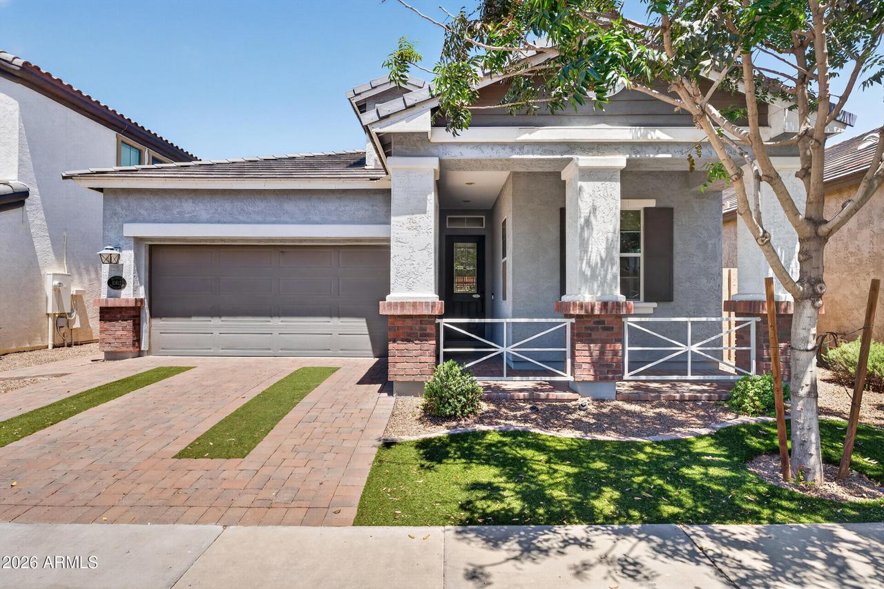 10612 E Nopal Ave., Mesa, AZ 85209
