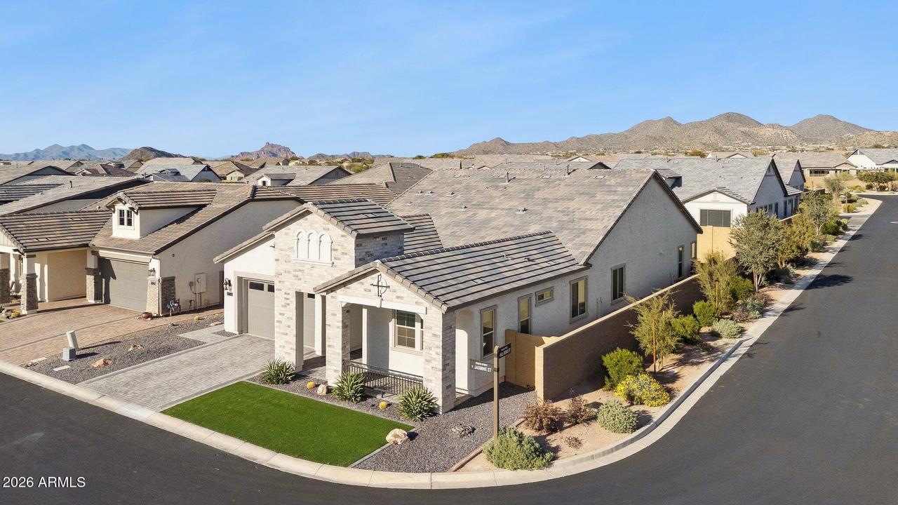 8134 E Jasmine St., Mesa, AZ 85207