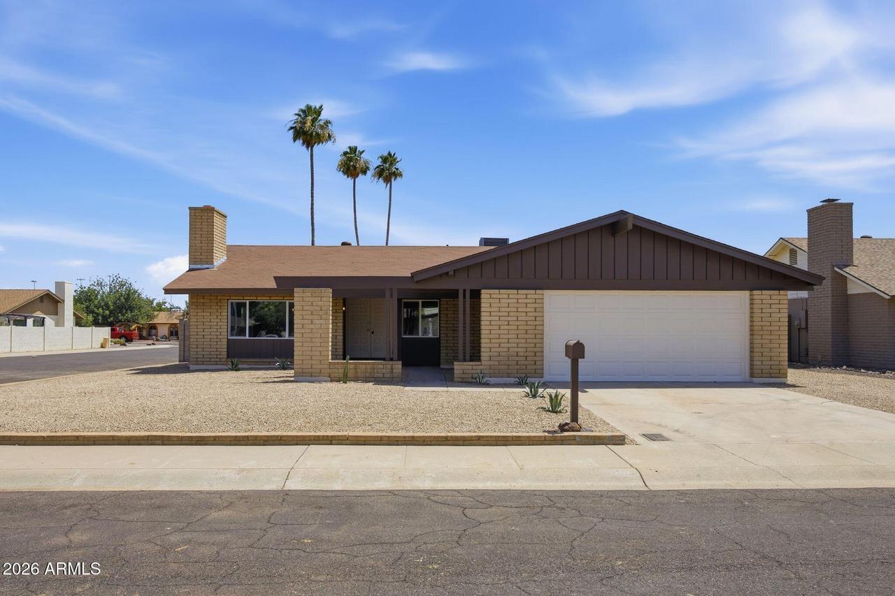 4605 W Echo Ln., Glendale, AZ 85302