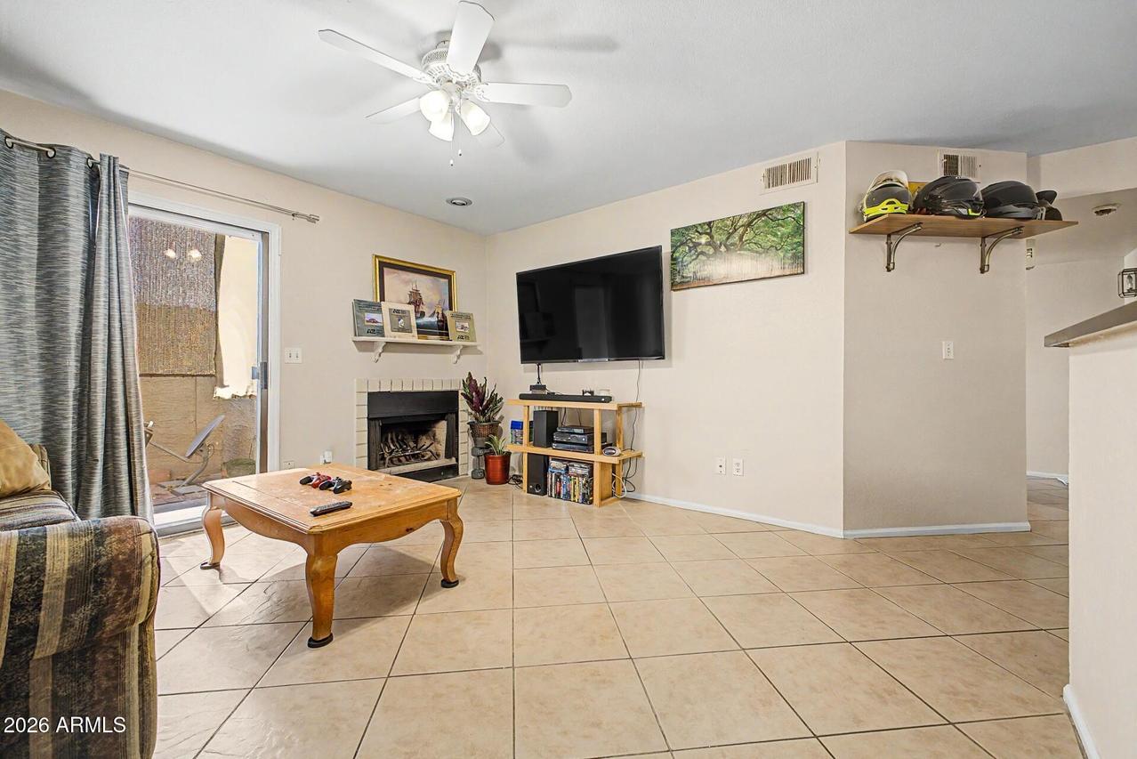 533 W Guadalupe Rd. #1104, Mesa, AZ 85210