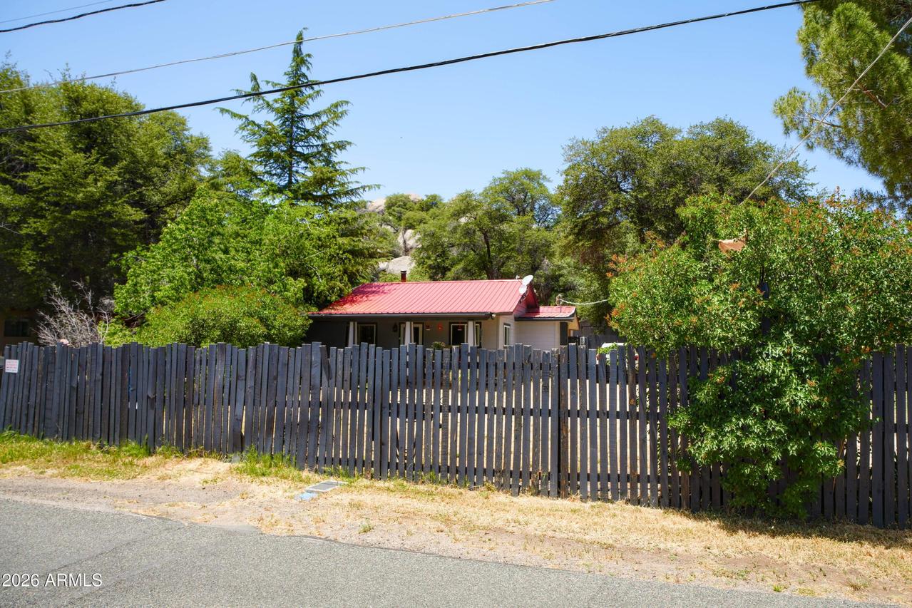 22402 S Oak Way, Yarnell, AZ 85362