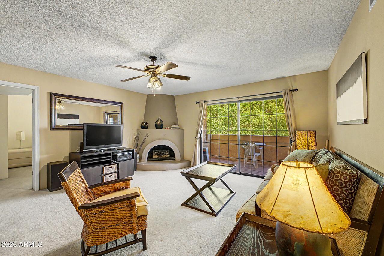 10410 N Cave Creek Rd. #2210, Phoenix, AZ 85020