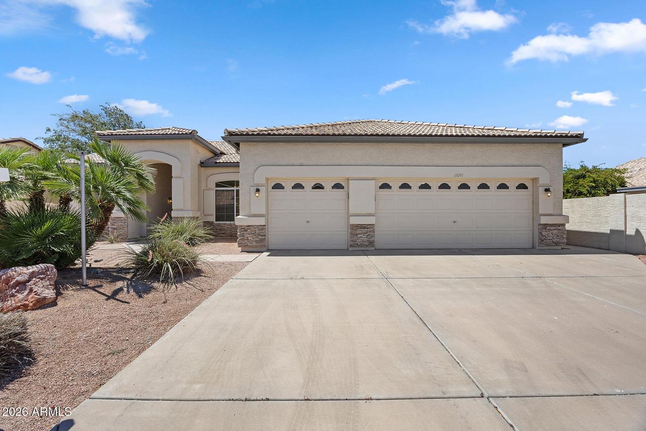 11041 W Sierra Pinta Dr., Peoria, AZ 85373