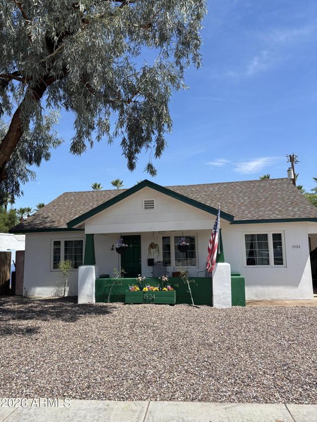 1524 E Earll Dr., Phoenix, AZ 85014