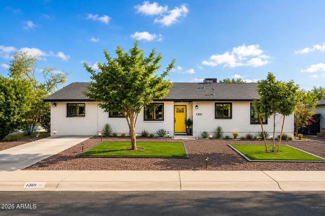 1301 W Mariposa St., Phoenix, AZ 85013