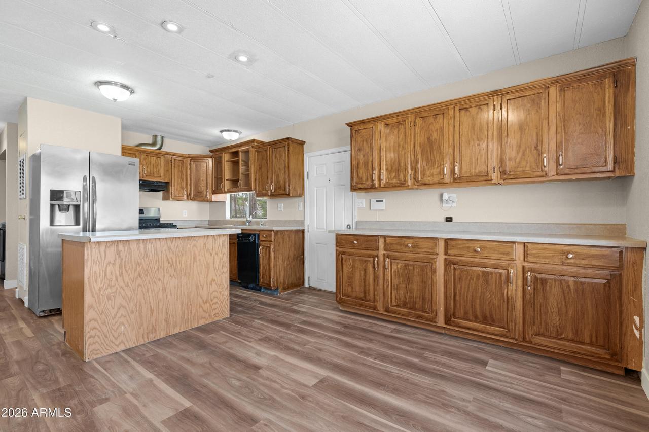 2423 W Yuma St., Phoenix, AZ 85009