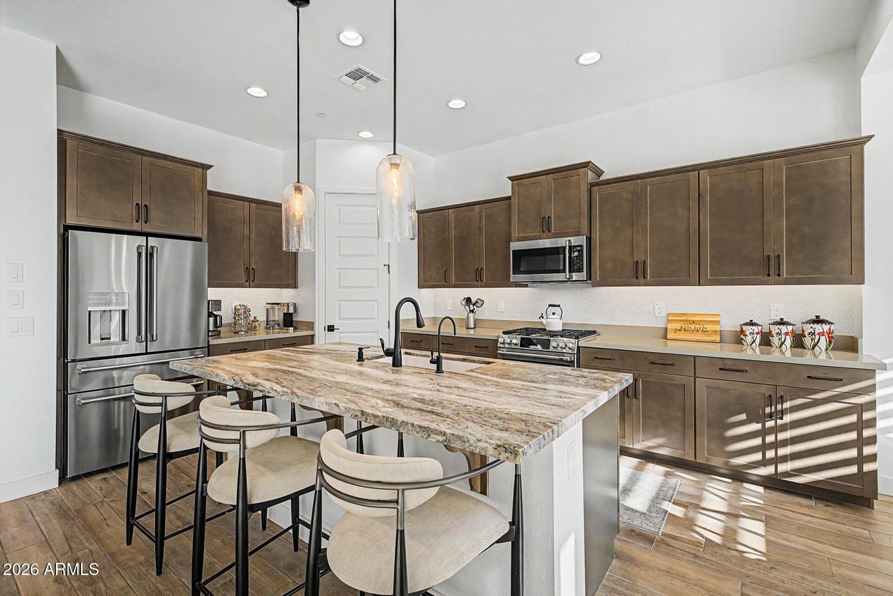 2418 N 211th Ln., Buckeye, AZ 85396