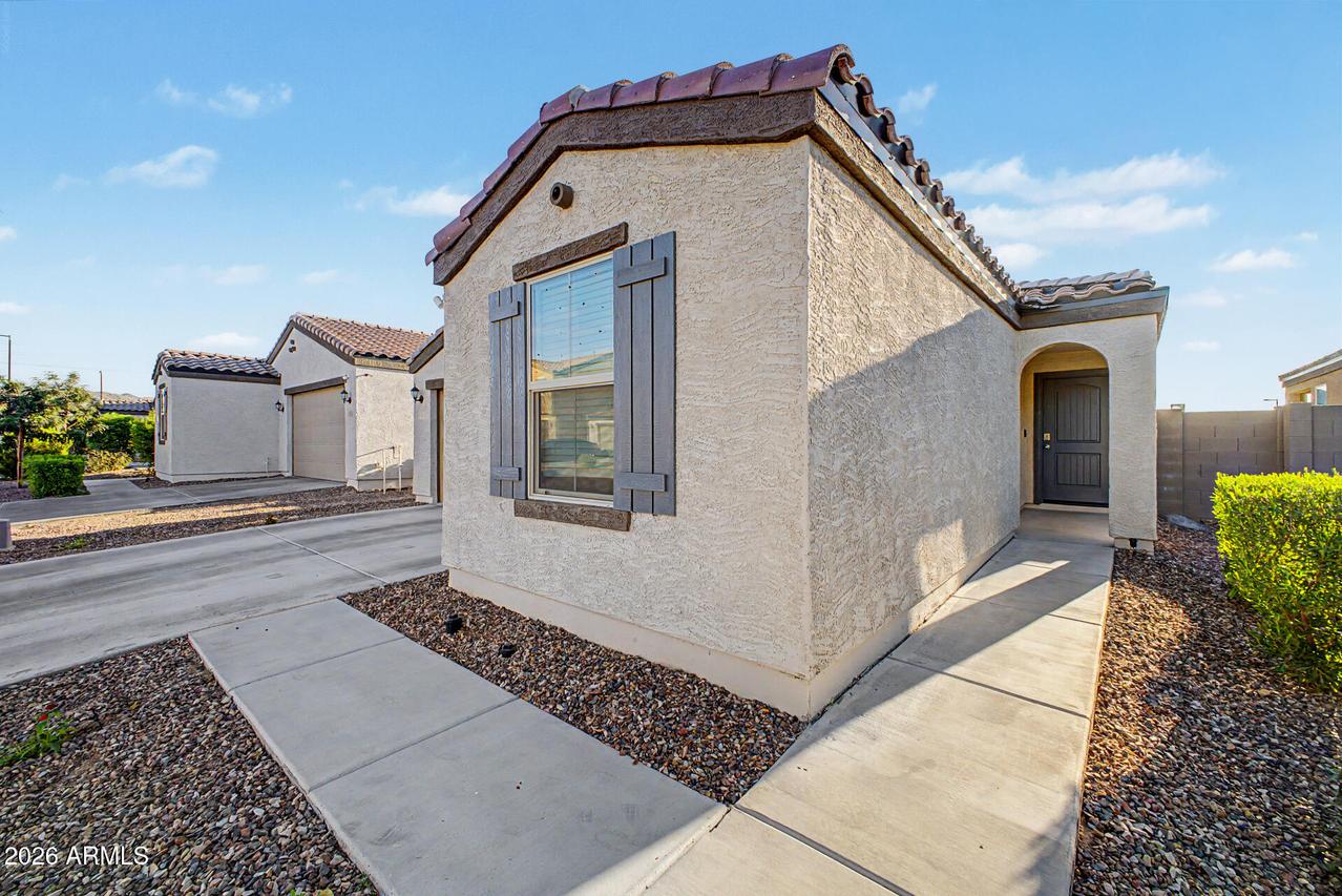 5830 S 23rd Dr., Phoenix, AZ 85041