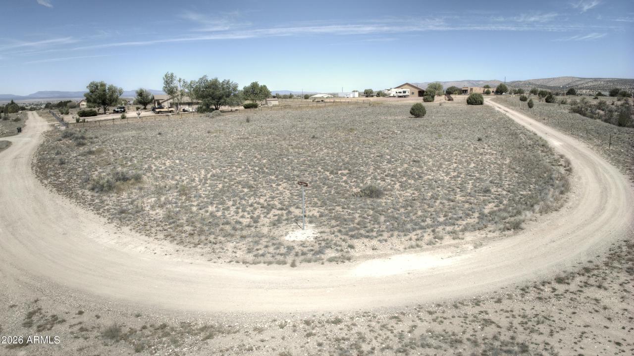 24660 N Rj Way #6, Paulden, AZ 86334