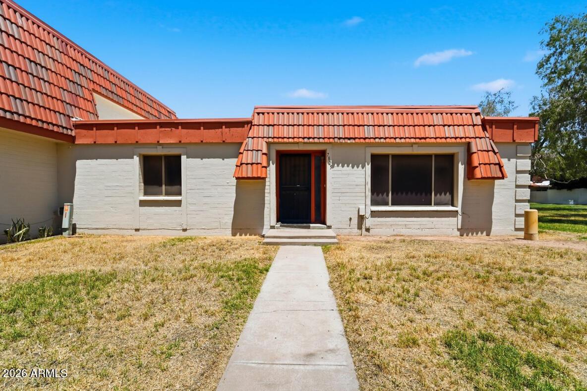 7825 N 49th Ave., Glendale, AZ 85301