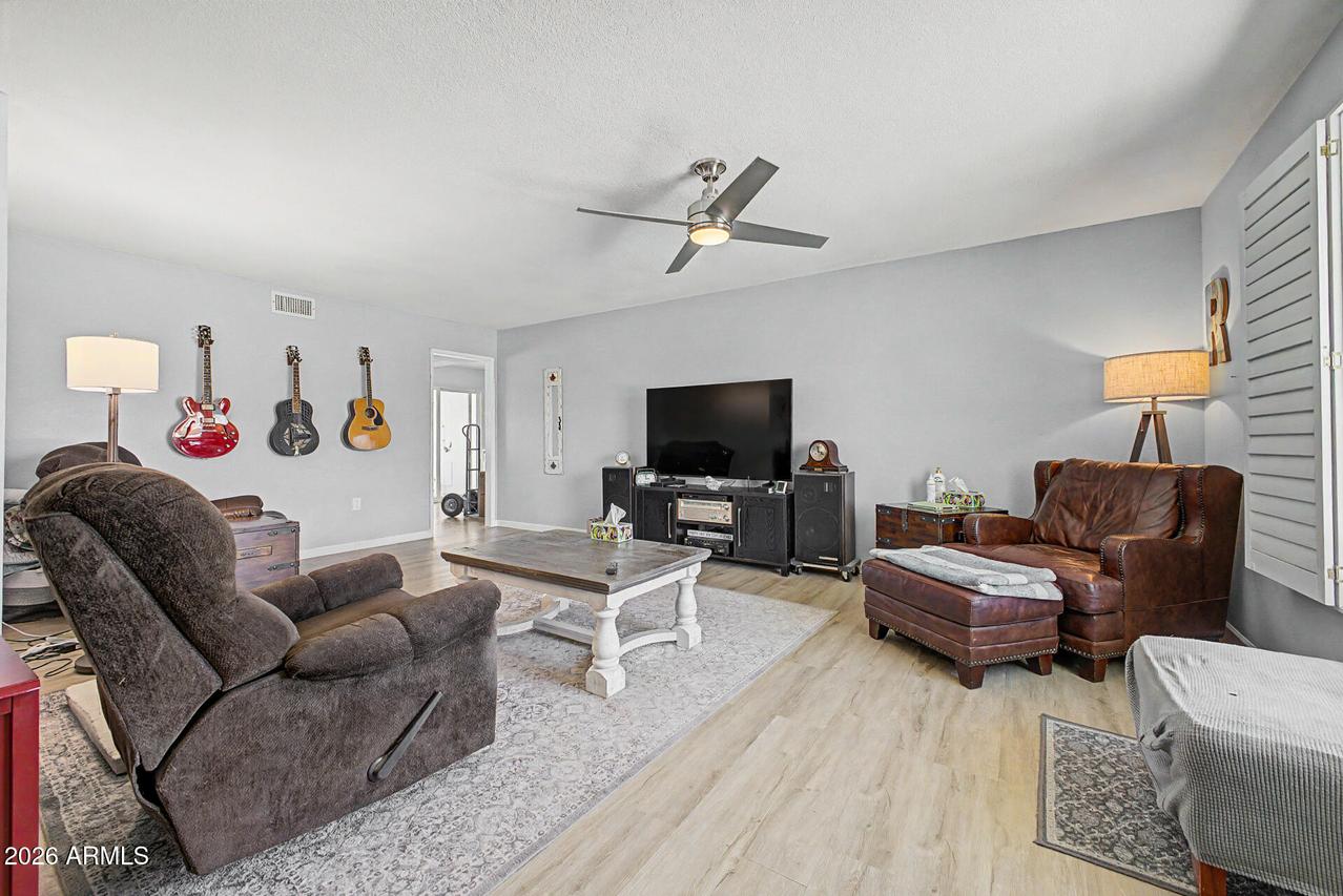 12551 W Parkwood Dr., Sun City West, AZ 85375