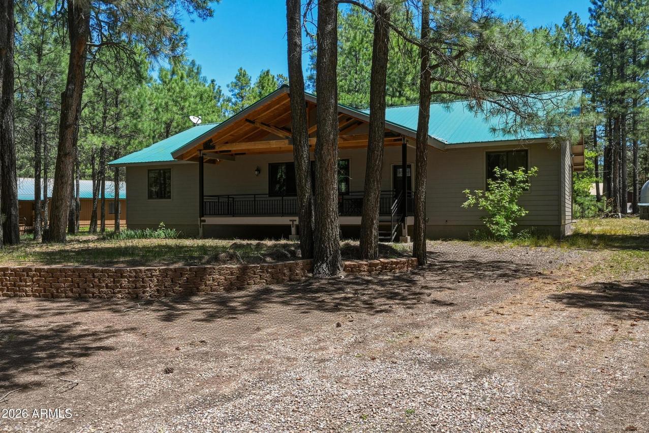 1233 Merzville Rd., Forest Lakes, AZ 85931